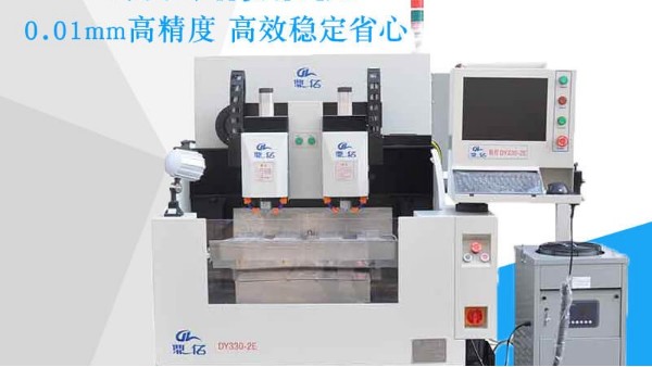 玻璃精雕機(jī)的特性是怎樣的？